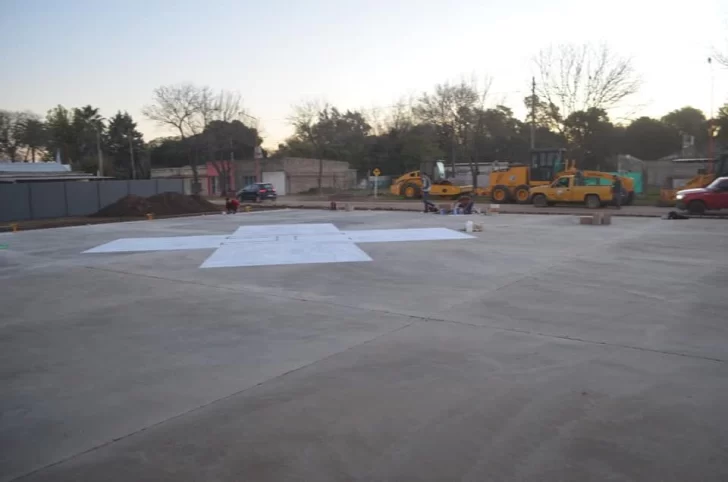 Timbúes construyó un helipuerto en el Hospital y hoy recibe a Perotti