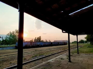 Serodino apuesta a un paseo con huerta en la estación ferroviaria