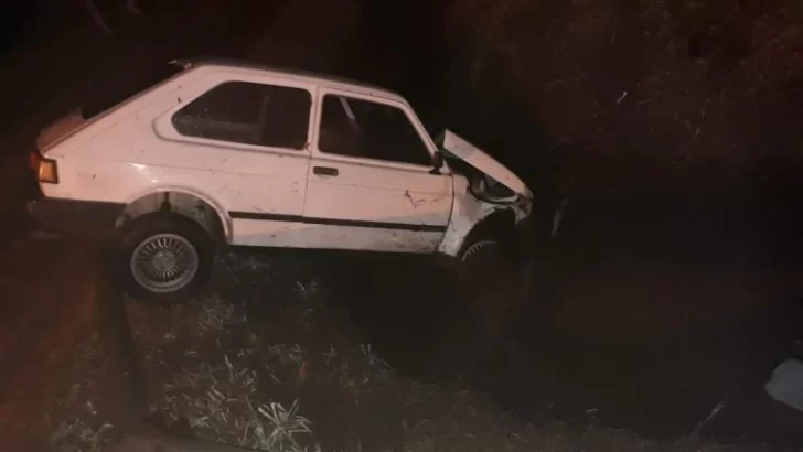 Monje: Despistó con su auto y cayó en una zanja