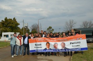 Gonzalez acompañó en Scioli en el cierre de campaña