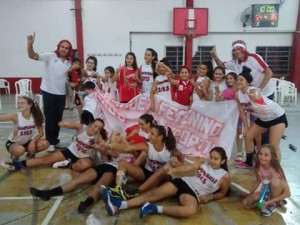 Invictas, las U14 se quedaron con la copa de la Liga Rosarina