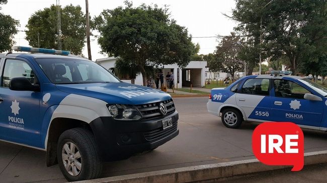 Allanamiento positivo: Dos personas aprehendidas