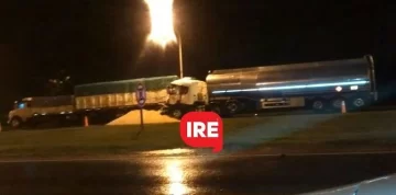 Accidente y demora en mano hacia Rosario en la madrugada