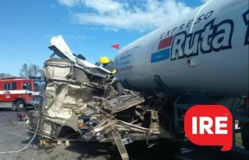 Choque en cadena: entre cuatro vehículos, uno con carga peligrosa