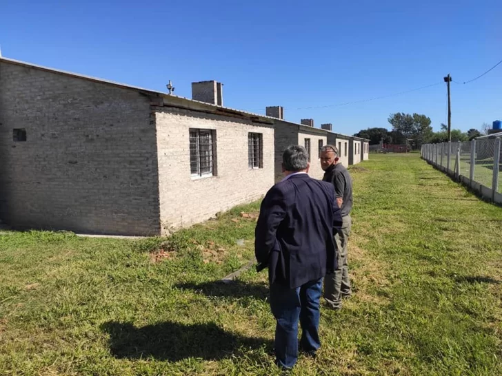 Timbúes anunció que entregará 14 viviendas en barrio Gauchito Gil