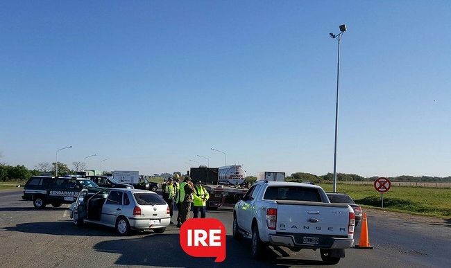 Mega Operativo de Seguridad en la Autopista a Santa Fe