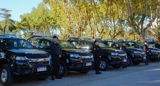 Serodino y Carrizales recibieron un nuevo móvil Policial