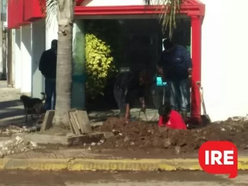 Sin agua en todo el pueblo por la rotura de un caño madre