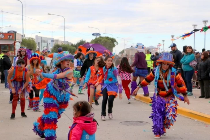 Convocan a todos los niños a sumarse a la comparsa y la murga