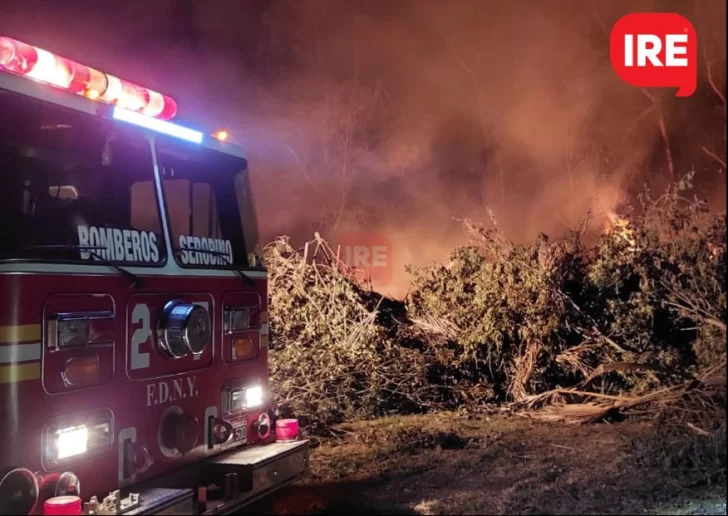 Anoche se desató un importante incendio en Andino que nubló la localidad