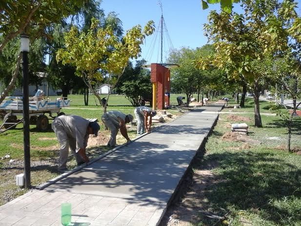 Provincia aportó 209 mil pesos para estacionamiento céntrico