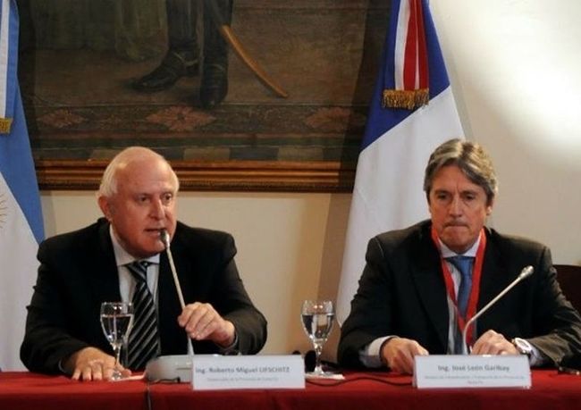 Carta Documento para el Gobernador Lifschitz y el Ministro Garibay