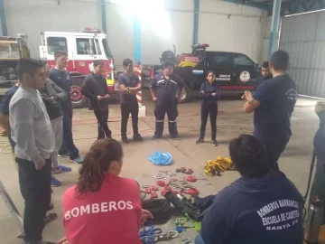 Los bomberos de Barrancas son anfitriones del encuentro regional