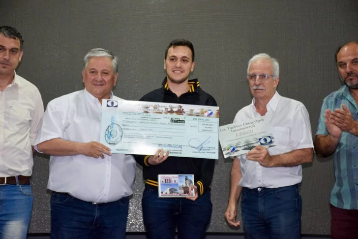 Timbúes repartió 120 mil pesos a los ganadores del Chess Open 2019