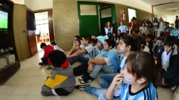 A alentar en la escuela: No se justificarán las faltas a clases por el mundial