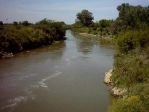 Buscan en el Carcarañá a un nene de cuatro años