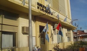 Por el conflicto en Las Rosas, mañana habrá paro municipal en toda la provincia