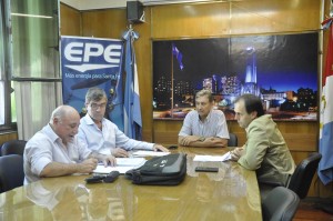 Rasetto se reunió con directivos de la EPE por obras para Iriondo