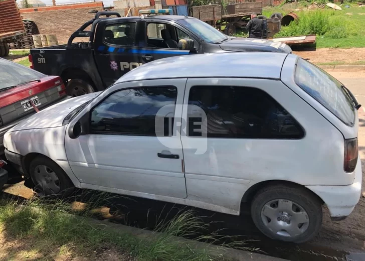 Localizaron el auto robado en Villa La Ribera en barrio Fátima de Puerto