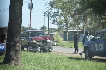 Una camioneta chocó a una moto en la 18S: Murió un hombre de 65 años