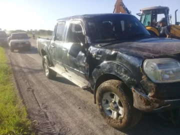 Otra vez: Una camioneta terminó en la zanja camino a la costa