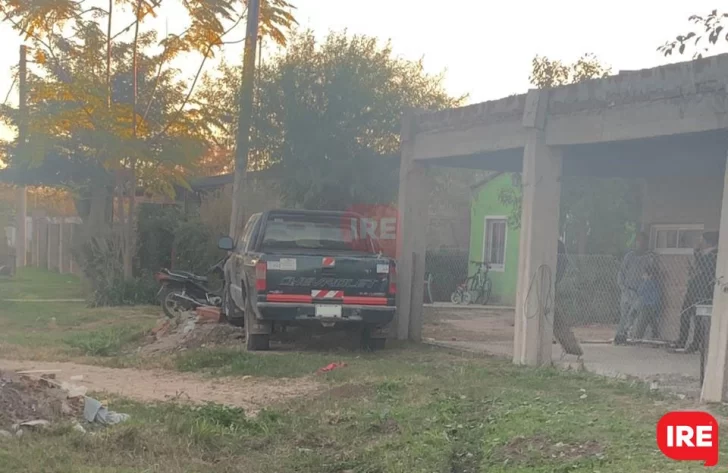 Un vecino se descompuso al volante y terminó impactando contra un árbol