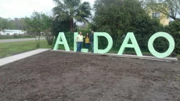 Aldao cuenta con un cartel indicador con el nombre del pueblo