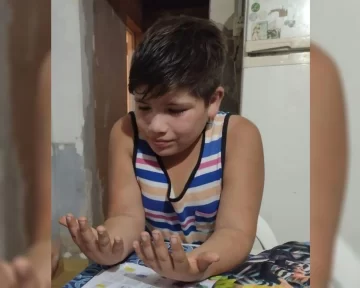 Un papá busca a su hijo de 10 años: Vivía con su mamá en Barrancas