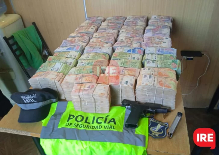 Detuvieron a un hombre con 16 millones de pesos y una 9mm