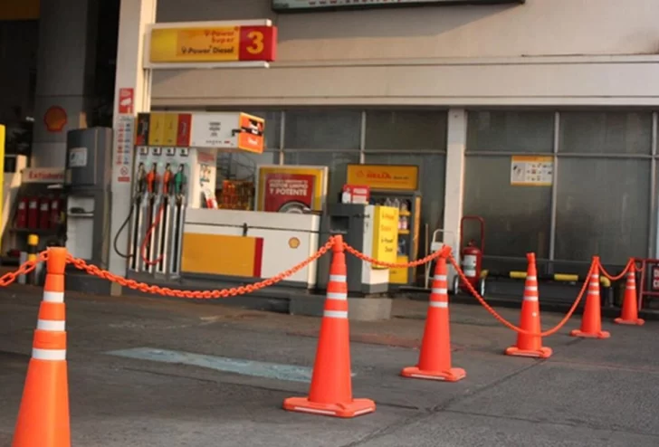 La estaciones de servicio no cargarán combustible durante la noche de Año Nuevo