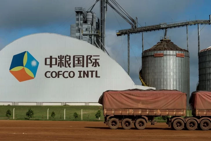 Agroquímicos: Múltiples allanamientos y once acusados por defraudar a COFCO