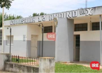 Violentaron una puerta e ingresaron a robar en una casa de Andino