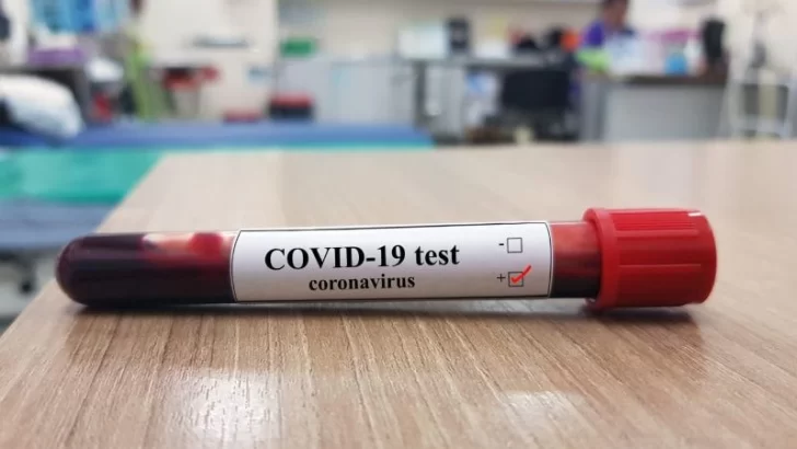 Diagnosticaron con covid-19 a una mujer y aislaron a su familia en Diaz