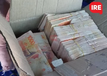 Gendarmería detuvo a un camión Paraguayo con 4 millones de pesos sospechosos