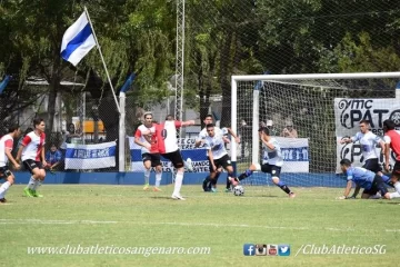 Domingo de fútbol: Inició la Liga Regional Totorense