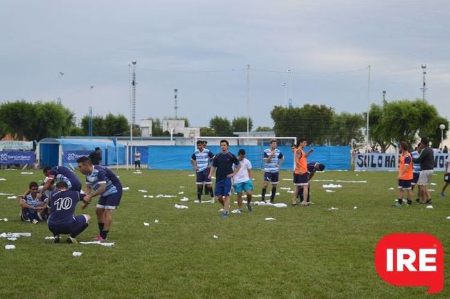 Después del partido, la policía reprimió a hinchas de Sportivo Díaz