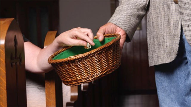De no creer: Ingresaron a un salón religioso y se robaron el diesmo