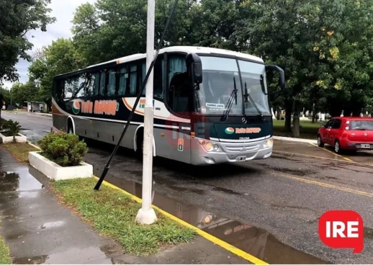 Vuelven los colectivos: Llegó el pago y los choferes levantaron el paro