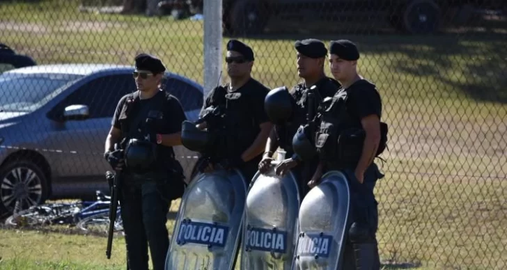 El fútbol regional en suspenso por los costos de la seguridad