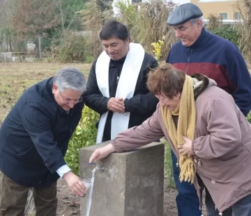 ESTIMAN QUE EN ESTE 2016 TODOS LOS POBLADORES DE TIMBÚES TENDRÁN AGUA POTABLE