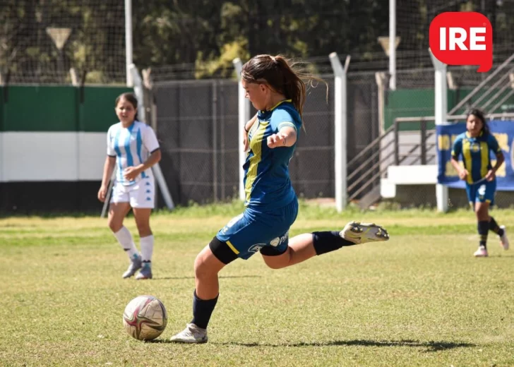 Alma, la joven promesa del fútbol femenino de Rosario Central
