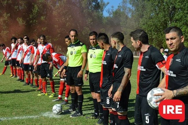 Oliveros decidió: La revancha se juega el domingo a las 17