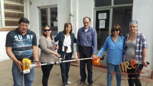 El Samco recibió una desmalezadora