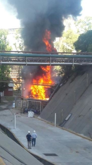 Puerto San Martín: Incendio de magnitud en la planta de Bunge
