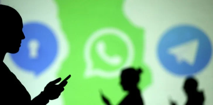 Una falla en Whats App deja expuestas tus fotos y videos