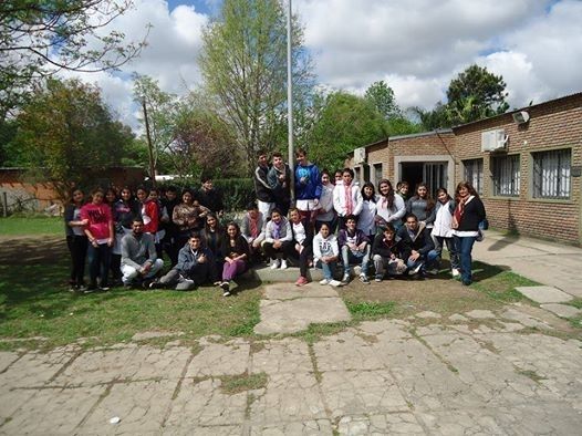 Se sorteó el bono para ayudar a los siete chicos de la Escuela 980