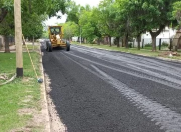 Andino sumó cuadras de asfalto y adquirió un tractor 0 km