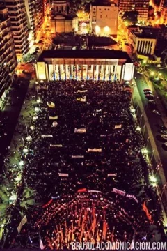 Una multitud marchó en Rosario el 24M