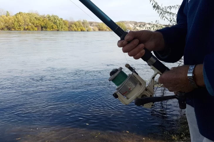 La provincia extendió el vencimiento de las licencias de pesca