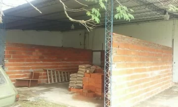 Crece la Secundaria N° 2049;  construyen más aulas